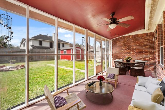 14116 Spring Knoll Lane, Rosharon, TX 77583