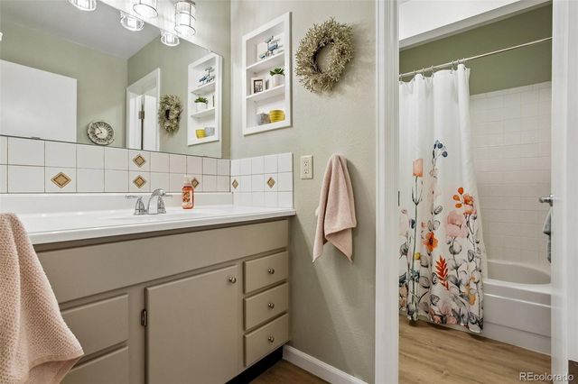 18729 E Oregon Drive, Aurora, CO 80017