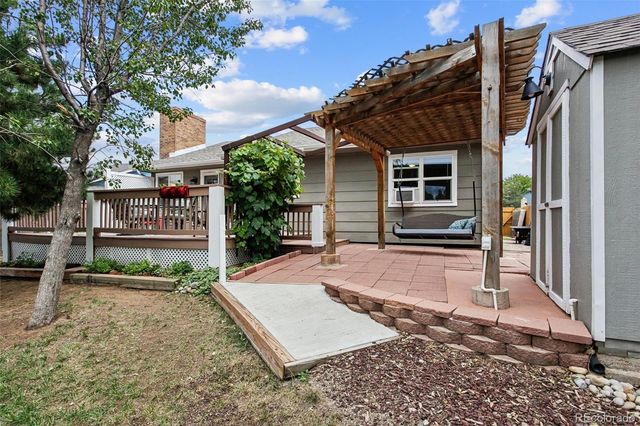 18729 E Oregon Drive, Aurora, CO 80017