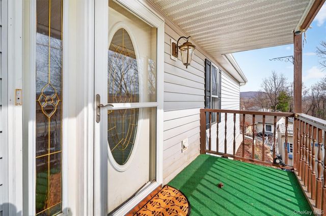 31 Thamsen Drive, Stony Point, NY 10980