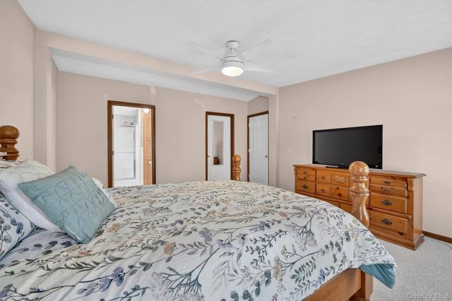 31 Thamsen Drive, Stony Point, NY 10980