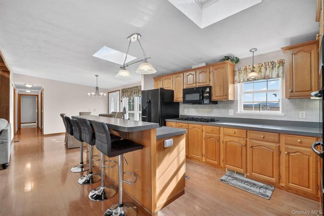 31 Thamsen Drive, Stony Point, NY 10980