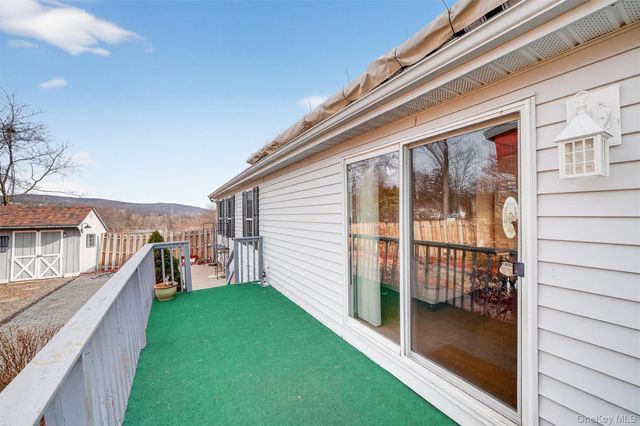 31 Thamsen Drive, Stony Point, NY 10980