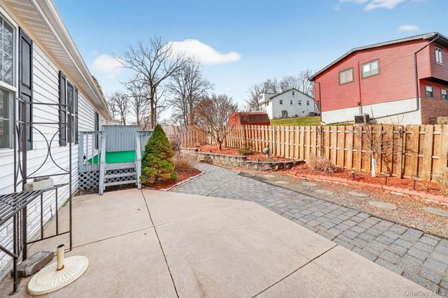 31 Thamsen Drive, Stony Point, NY 10980