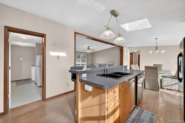 31 Thamsen Drive, Stony Point, NY 10980