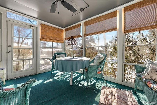 34915 Chestnut Street, Wayne, MI 48184