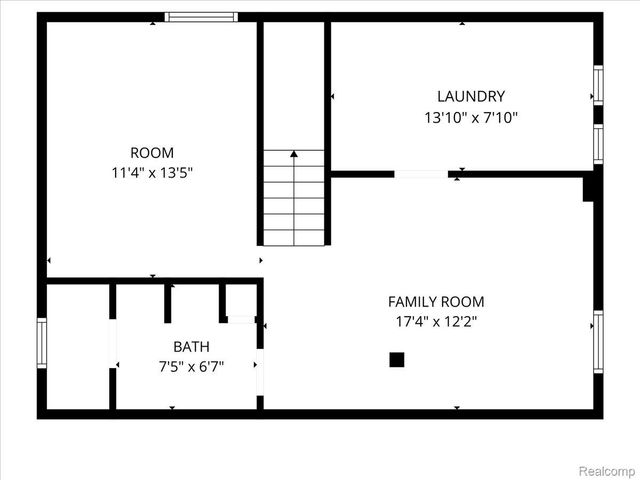 34915 Chestnut Street, Wayne, MI 48184