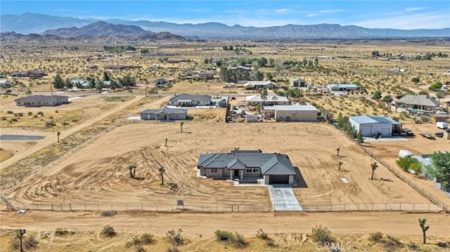 23771 Pala, Apple Valley, CA 92307