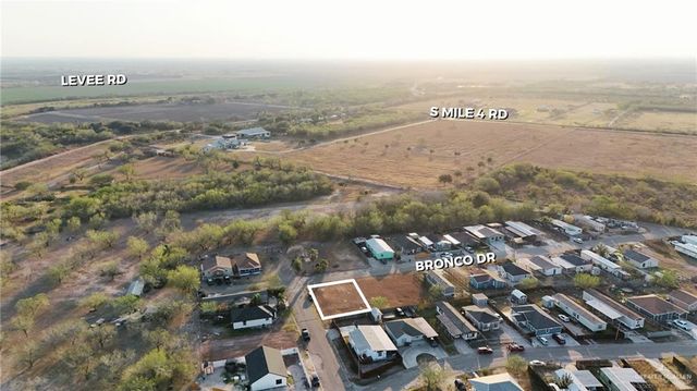 2605 Bronco Street, Weslaco, TX 78596