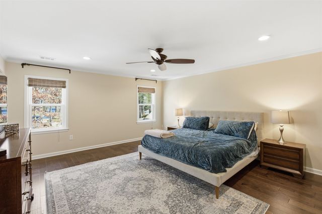 8378 DRURY LN, Germantown, TN 38139