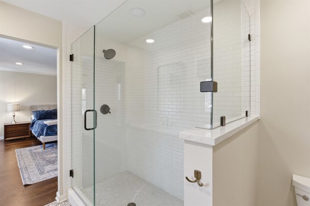 8378 DRURY LN, Germantown, TN 38139