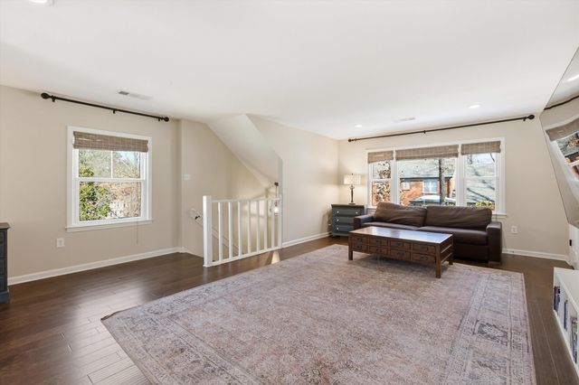 8378 DRURY LN, Germantown, TN 38139