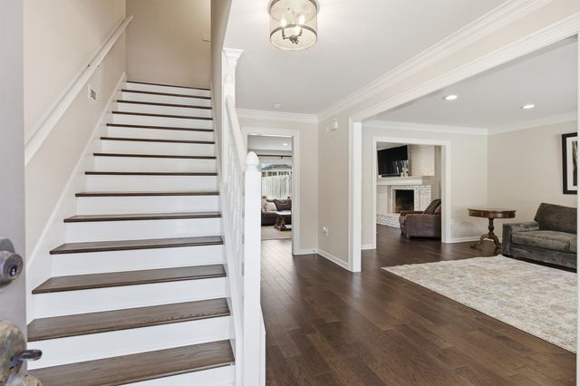 8378 DRURY LN, Germantown, TN 38139