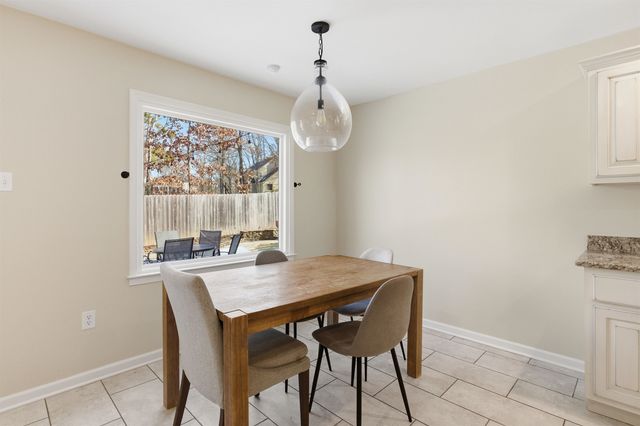 8378 DRURY LN, Germantown, TN 38139