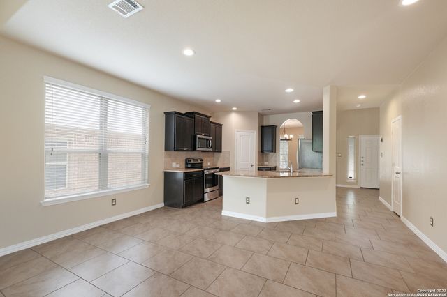 212 CAMPFIRE WAY, Cibolo, TX 78108