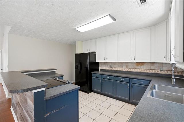 102 Independent Court, Griffin, GA 30224