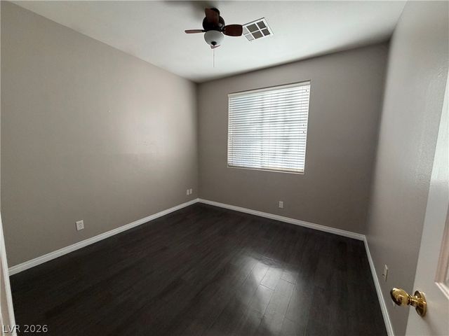 8920 Little Horse Avenue, Las Vegas, NV 89143