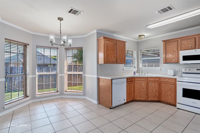 1607 Williamsburg Drive, Bossier City, LA 71112