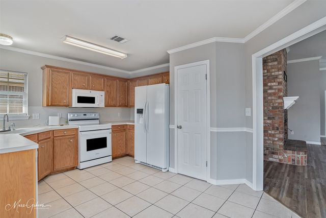 1607 Williamsburg Drive, Bossier City, LA 71112