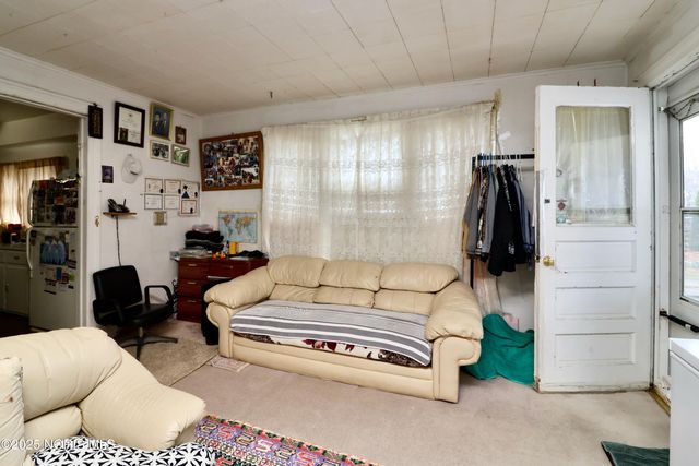 160 Oak Street, Rossford, OH 43460