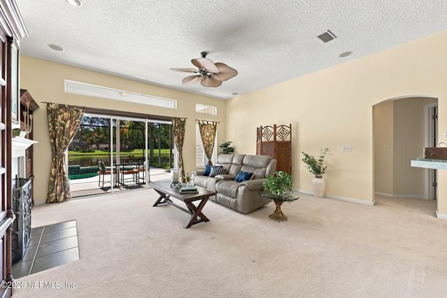 1747 CHATHAM VILLAGE Drive, Fleming Island, FL 32003