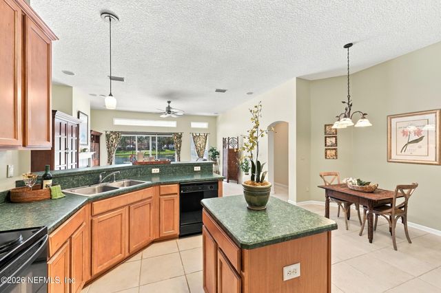 1747 CHATHAM VILLAGE Drive, Fleming Island, FL 32003