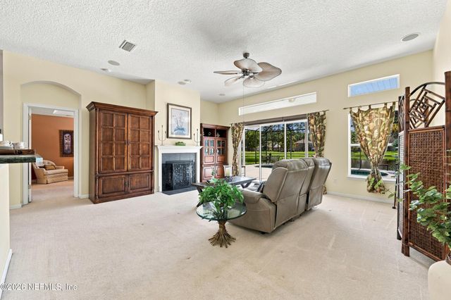 1747 CHATHAM VILLAGE Drive, Fleming Island, FL 32003