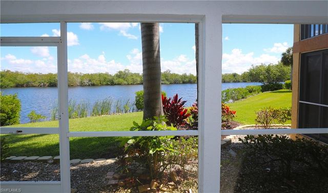 1305 Mainsail DR 1002, Naples, FL 34114