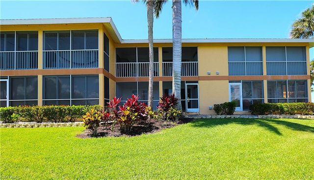 1305 Mainsail DR 1002, Naples, FL 34114