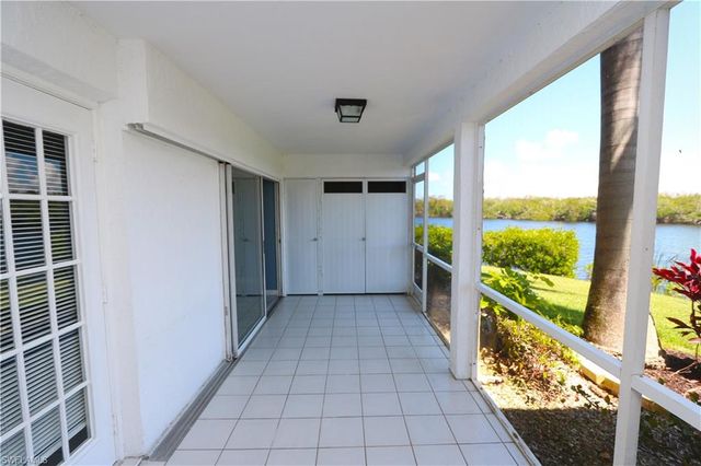 1305 Mainsail DR 1002, Naples, FL 34114