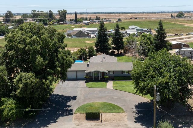 3342 Minniear Ave, Modesto, CA 95357