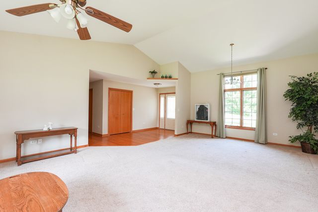 415 E Southmor Road, Morris, IL 60450
