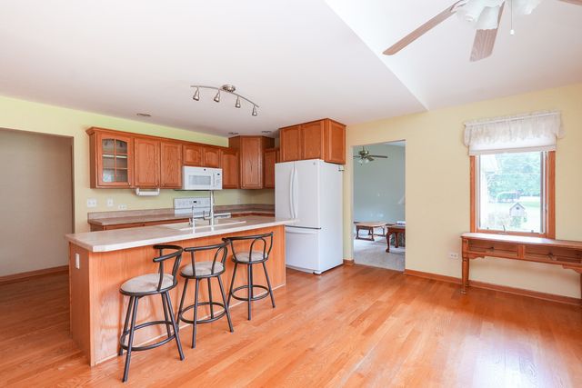415 E Southmor Road, Morris, IL 60450
