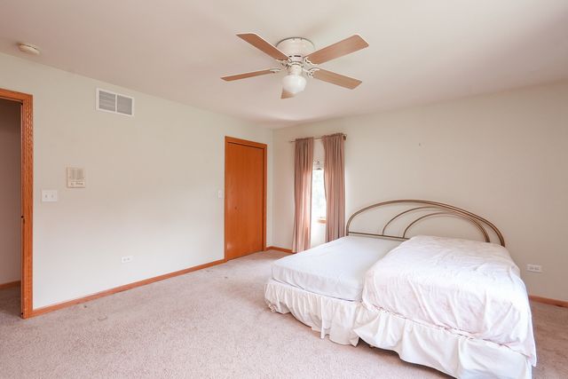 415 E Southmor Road, Morris, IL 60450