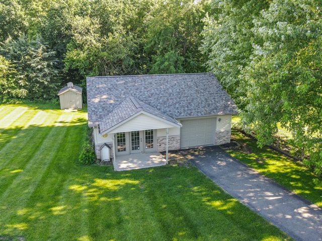 415 E Southmor Road, Morris, IL 60450