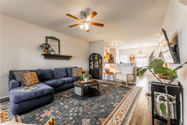 2500 Hickory Wood Avenue, Lowell, AR 72745