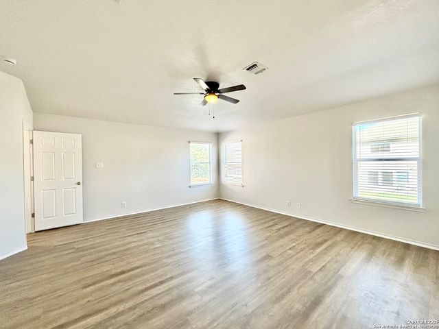 6414 Royal, San Antonio, TX 78239