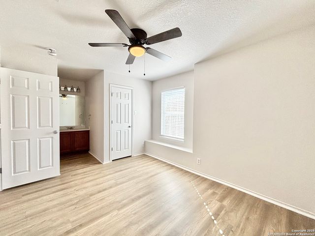 6414 Royal, San Antonio, TX 78239