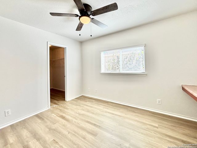 6414 Royal, San Antonio, TX 78239