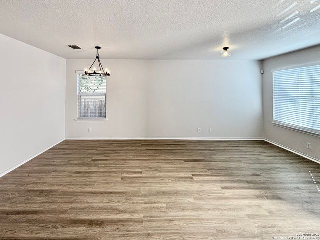 6414 Royal, San Antonio, TX 78239