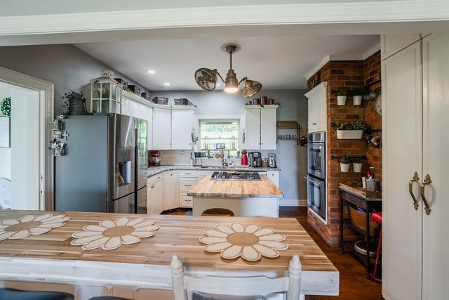 1461 Houston Valley Road, Ringgold, GA 30736