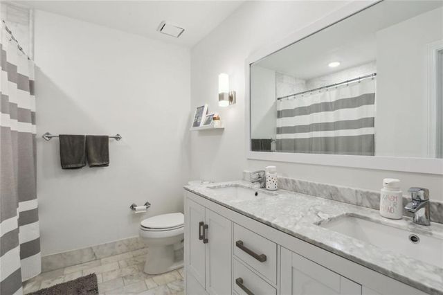 5684 River Oaks Place NW, Atlanta, GA 30327