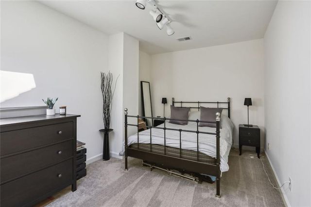 5684 River Oaks Place NW, Atlanta, GA 30327