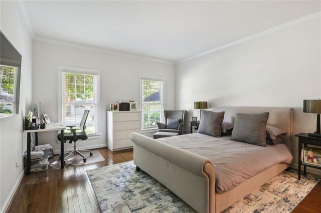 5684 River Oaks Place NW, Atlanta, GA 30327