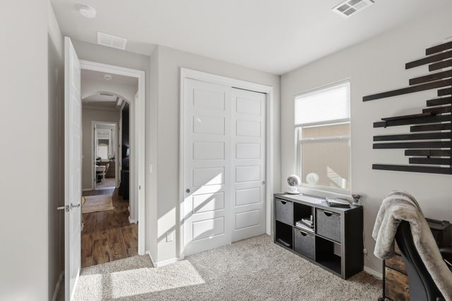 9035 S Sky Street NW, Albuquerque, NM 87114