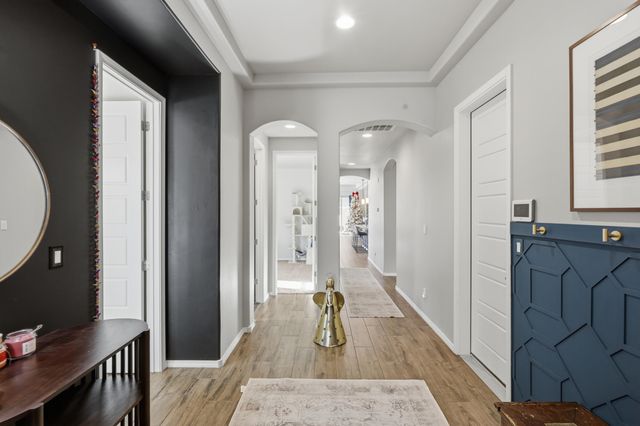 9035 S Sky Street NW, Albuquerque, NM 87114