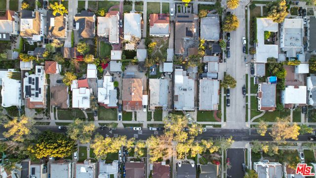 936 S Lucerne Boulevard, Los Angeles, CA 90019