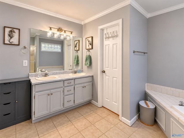 1801 Smith Avenue SW, Decatur, AL 35603