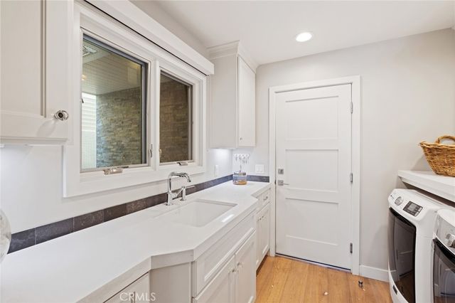 219 Diamond Avenue, Newport Beach, CA 92662