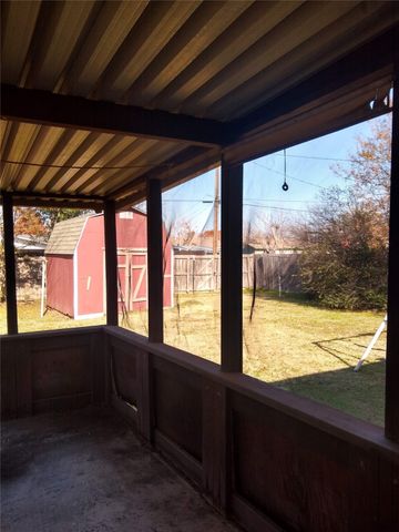 501 Bay Shore Drive, Garland, TX 75040